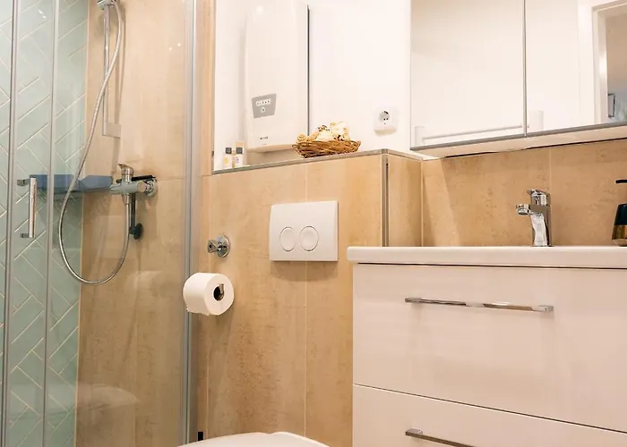 Moderner Zentrumnah * Wuppertal